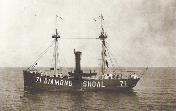 Diamond Shoal LV 71 from old Postcard